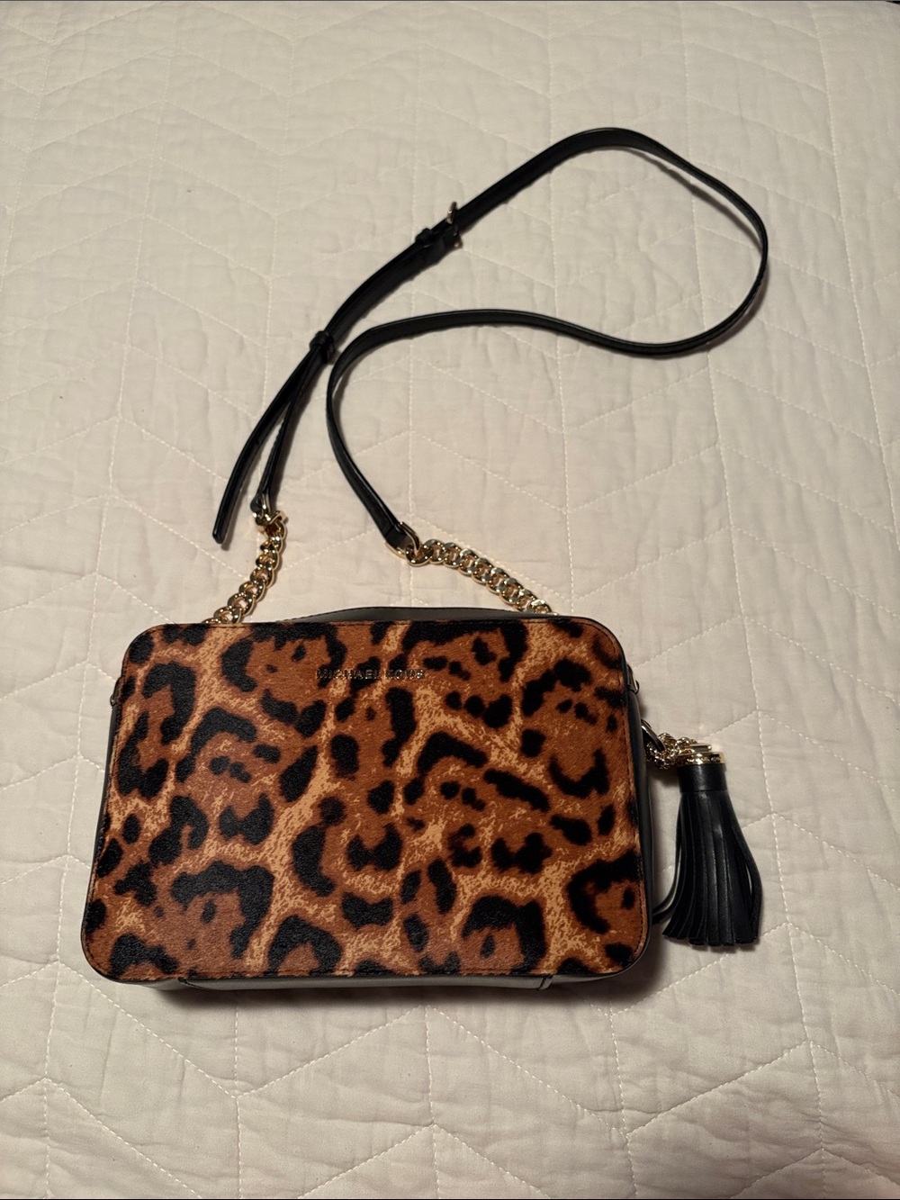 Michael Kors Ginny Camera Bag